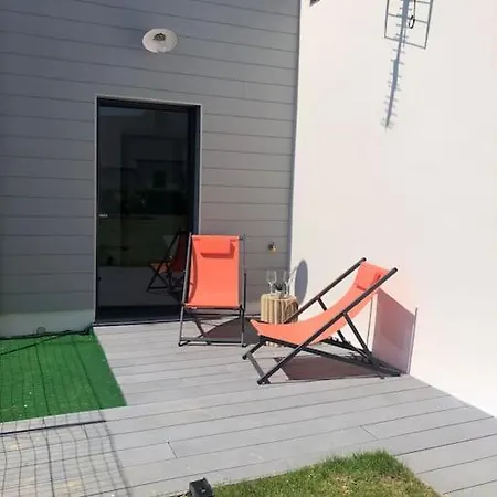 Location Saisonniere Maen Roch